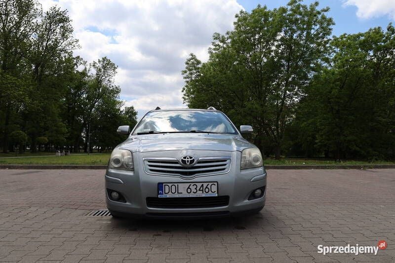 Używany 2007 Toyota Avensis Kombi | 16 900 zł (Dość drogi) - Obraz 1/4