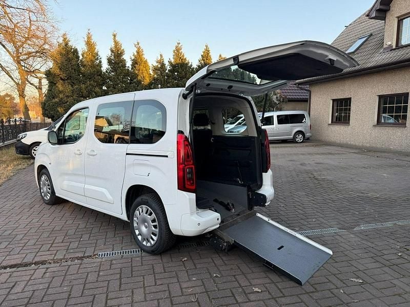 Biały Używany 2020 Opel Combo Life Kombi | 115 000 zł - Obraz 1/4