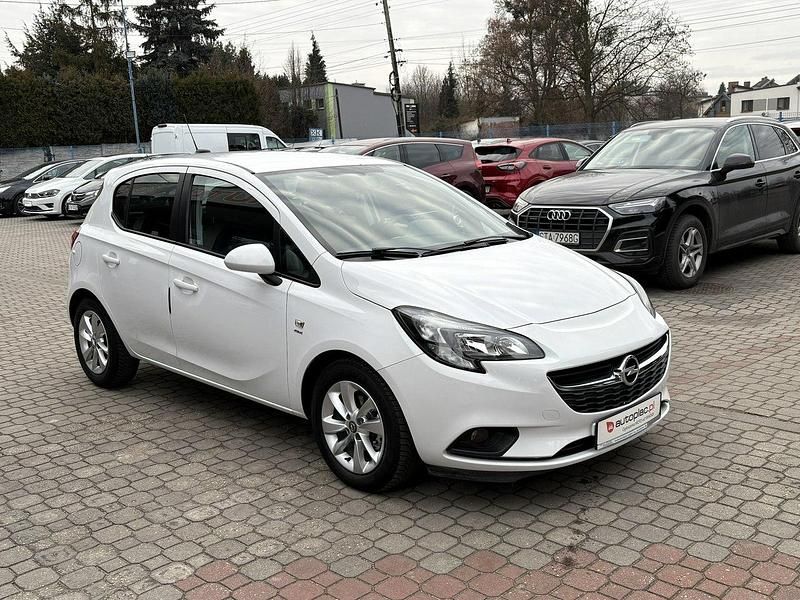 Używany Opel Corsa 90 KM (66 kW) 2016 Biały Hatchback