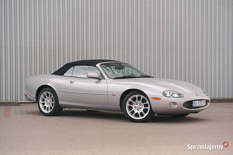 Używany 2001 Jaguar XK8 R | 58 000 zł - Obraz 1/4
