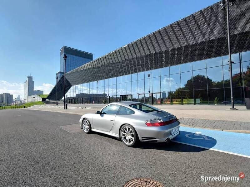 Używany Porsche 911 Carrera 4S 2003 Srebrny Coupe
