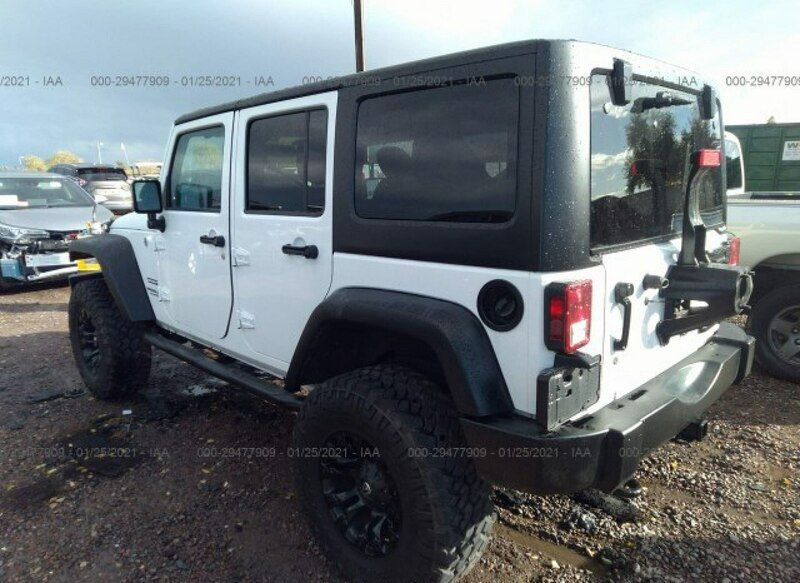 Używany Jeep Wrangler 285 KM (209 kW) 2016 Biały SUV