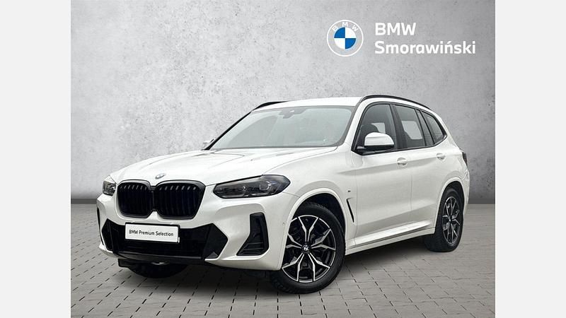 Biel mineralna metalizowany Używany 2024 BMW X3 Performance SUV | 224 900 zł - Obraz 1/3