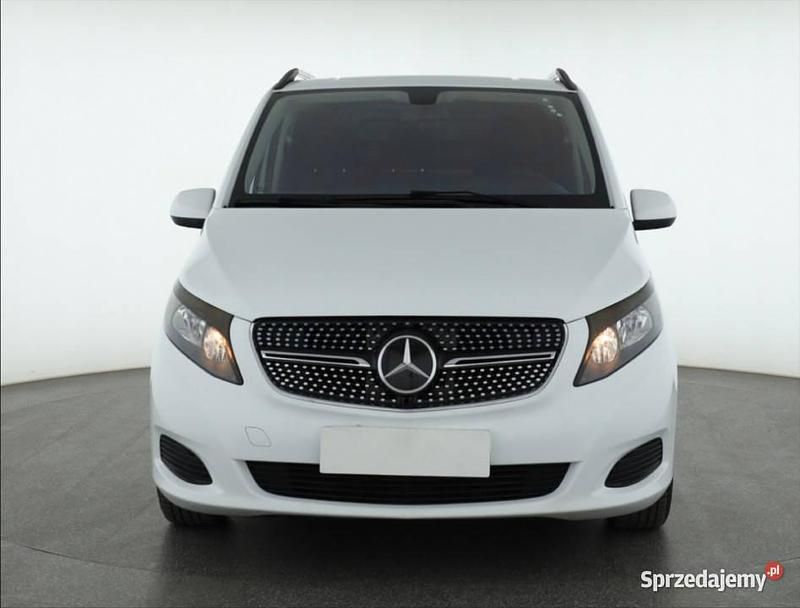 Używany Mercedes Vito 2017 Biały Van
