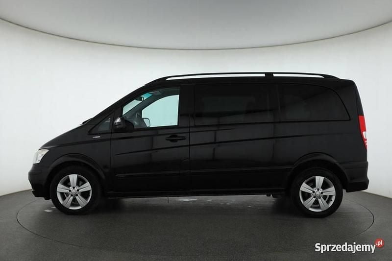 Używany Mercedes Viano 2011 Czarny Minivan