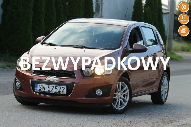 Brązowy Używany 2011 Chevrolet Aveo Hatchback | 16 399 zł - Obraz 1/4