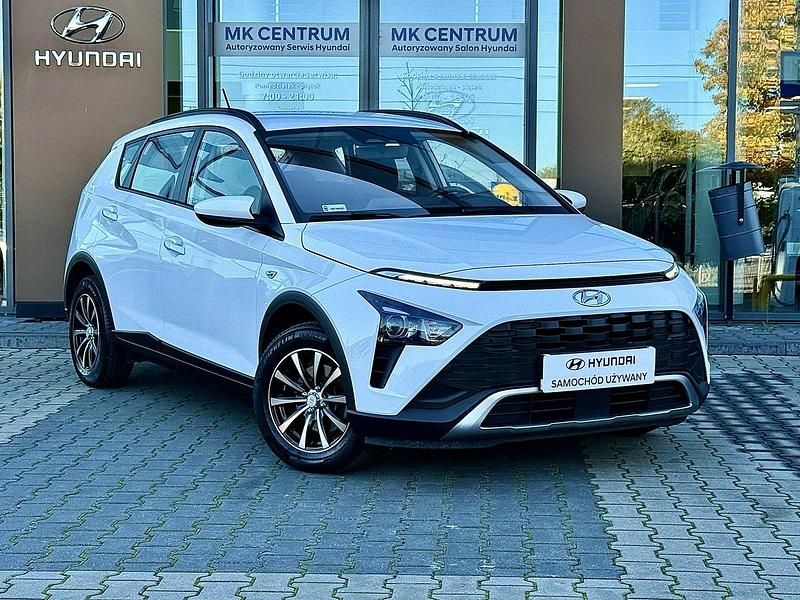 Używany Hyundai Bayon Pure 84 KM (61 kW) 2021 Biały SUV