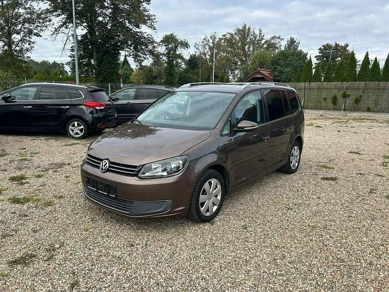 Brązowy Używany 2010 VW Touran Minivan | 25 500 zł (Uczciwa cena) - Obraz 1/4