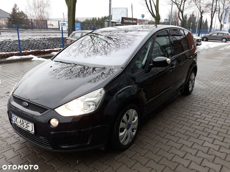 Ford s max i