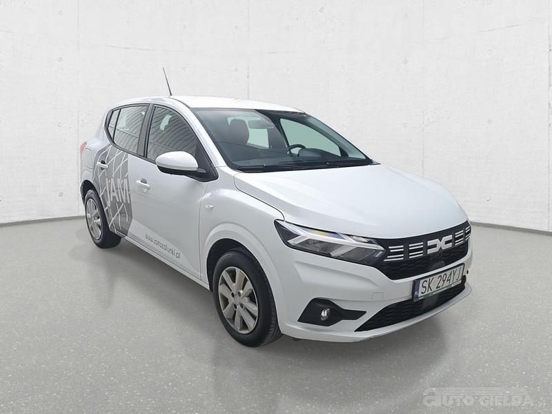 Biały Używany 2023 Dacia Sandero Hatchback | 48 597 zł (Uczciwa cena) - Obraz 1/4