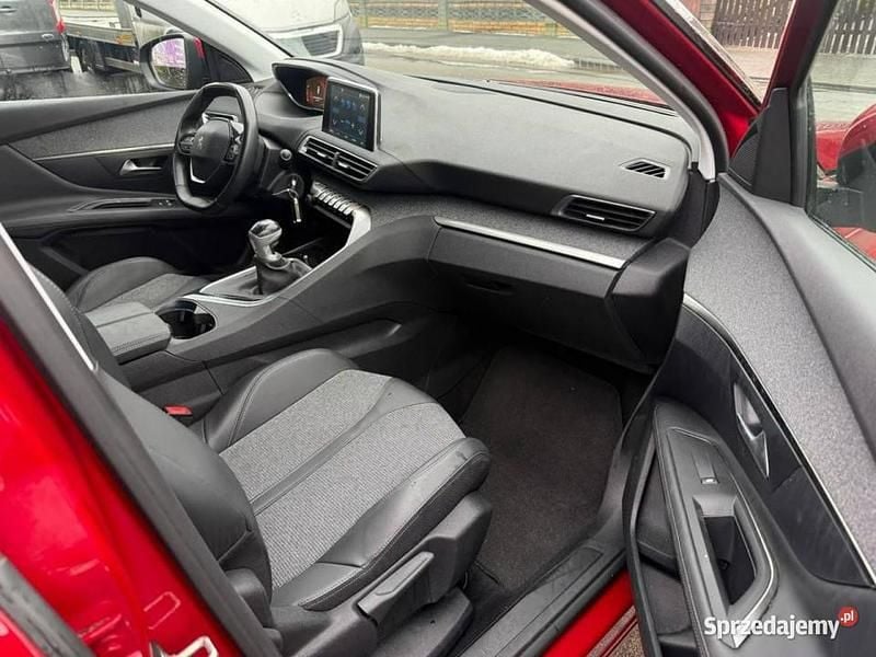 Używany Peugeot 3008 130 KM (95 kW) 2019 Bordowy SUV