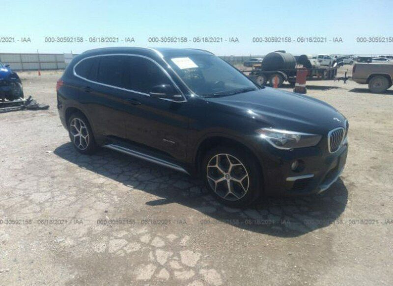 Używany BMW X1 228 KM (167 kW) 2017 Czarny SUV
