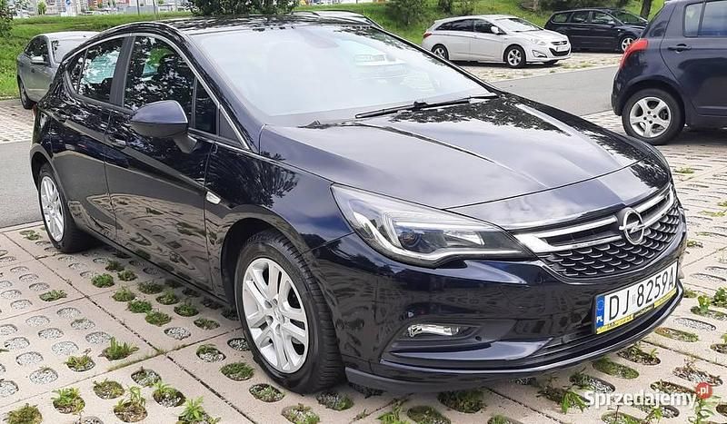 Używany 2019 Opel Astra Hatchback | 45 500 zł (Uczciwa cena) - Obraz 1/4