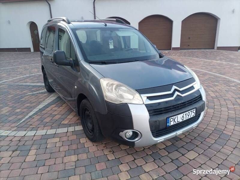 Używany Citroën Berlingo 2012 Minivan