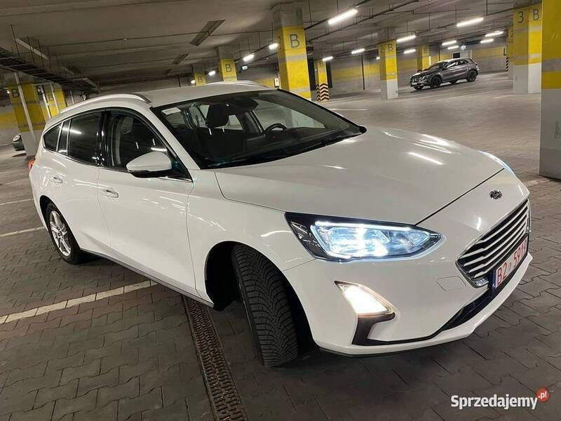 Biały Używany 2021 Ford Focus Kombi | 54 500 zł (Dobra cena) - Obraz 1/4