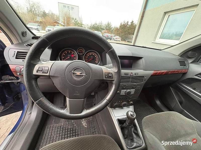 Używany Opel Astra 105 KM (77 kW) 2004