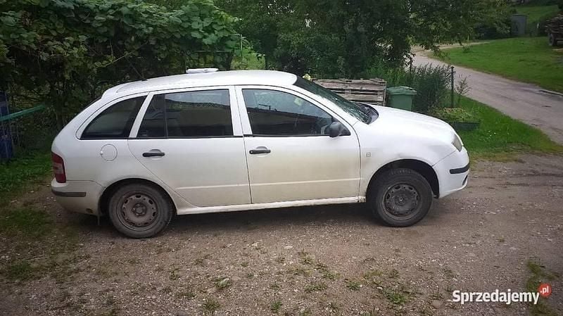 Używany 2005 Skoda Fabia Sedan/Limuzyna | 1800 zł (Dobra cena) - Obraz 1/4