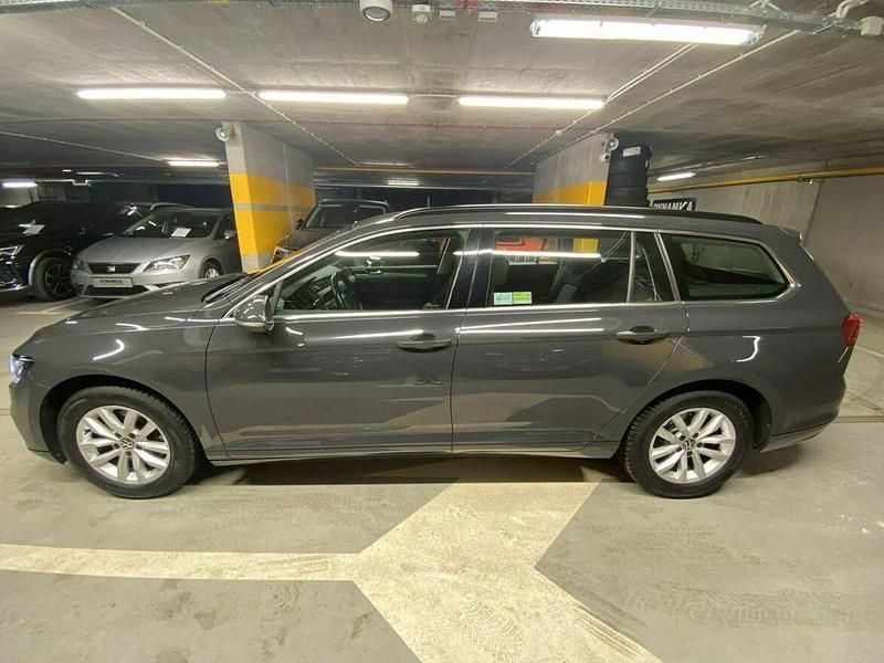 Używany VW Passat Business 150 KM (110 kW) 2020 Szary Kombi