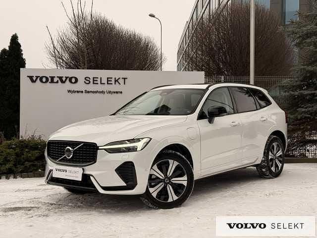 Używany Volvo XC60 349 KM (256 kW) 2025 Biały SUV