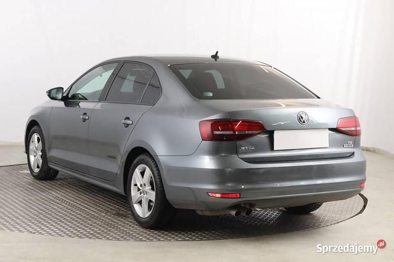 Używany VW Jetta 2016 Szary Sedan/Limuzyna