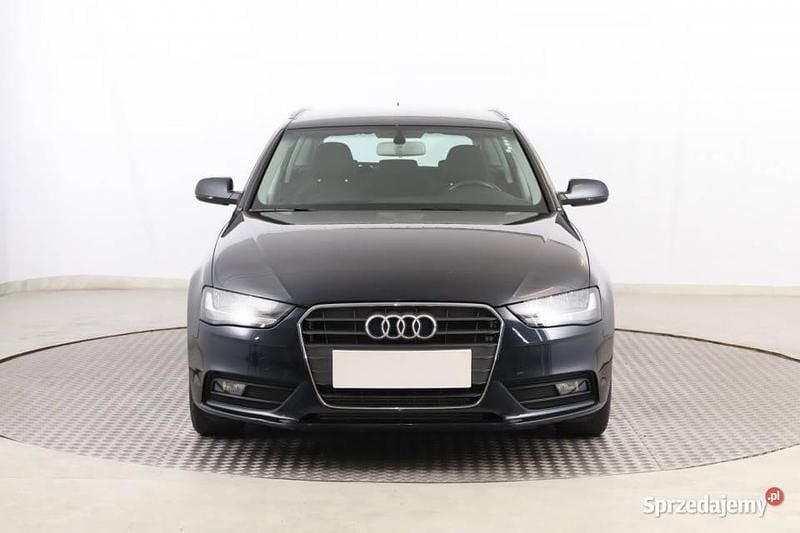 Niebieski Używany 2012 Audi A4 Kombi | 38 499 zł (Uczciwa cena) - Obraz 1/4
