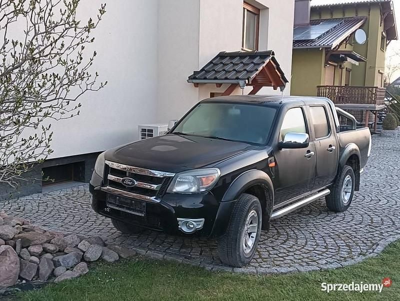 Czarny Używany 2011 Ford Ranger Pickup | 39 900 zł - Obraz 1/4