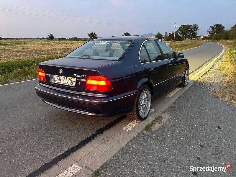 Używany BMW 523 2003 Inny kolor Sedan/Limuzyna