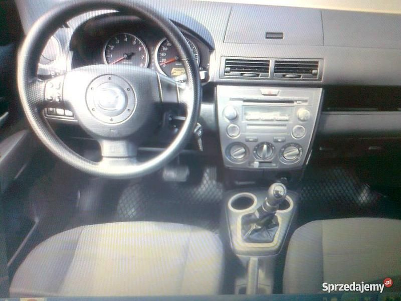 Używany Mazda 2 2007 Grafitowy Kombi