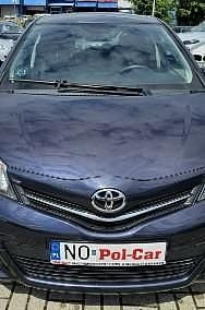 Używany Toyota Yaris 99 KM (72 kW) 2014 Fioletowy Hatchback