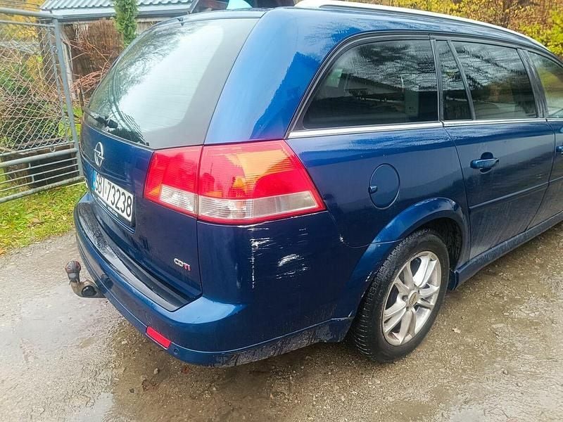Używany Opel Vectra Cosmo 2006 Niebieski Kombi