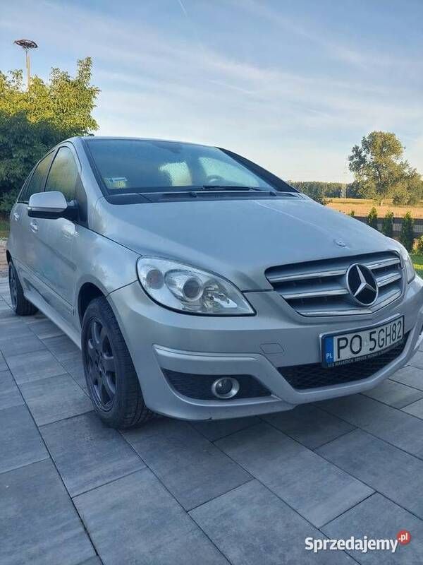 Używany 2009 Mercedes B170 Minivan | 9900 zł - Obraz 1/4