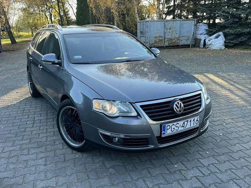 Szary Używany 2005 VW Passat Kombi | 6999 zł (Uczciwa cena) - Obraz 1/4
