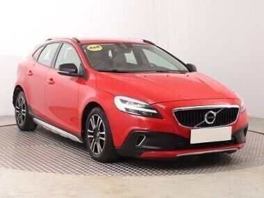 Czerwony Używany 2018 Volvo V40 CC Kombi | 79 999 zł - Obraz 1/4