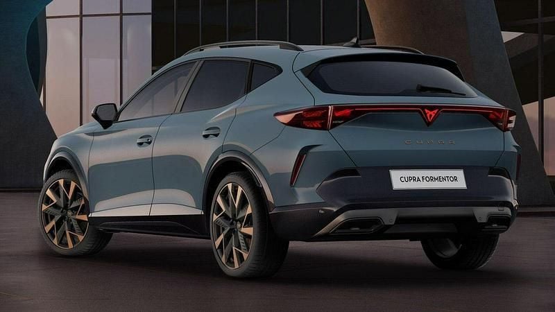 Nowe Cupra Formentor 204 KM (150 kW) 2025 Niebieski ciemny (metalik) SUV