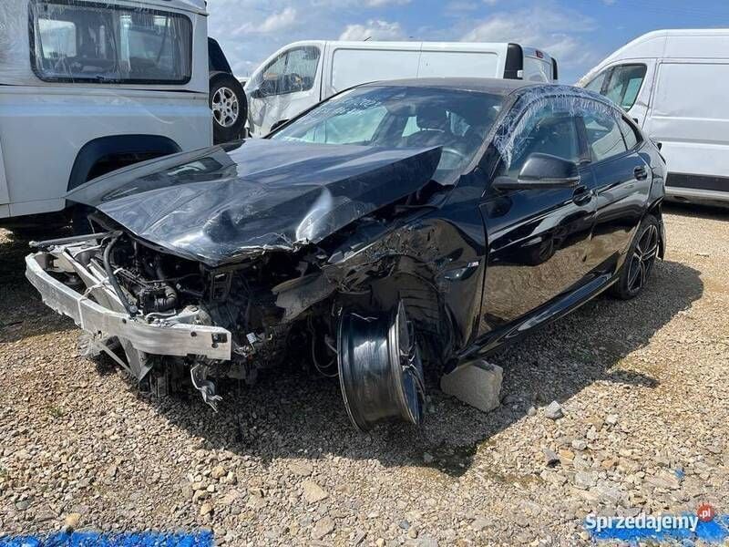 Czarny Używany 2023 BMW 218 Coupe | 37 400 zł - Obraz 1/4