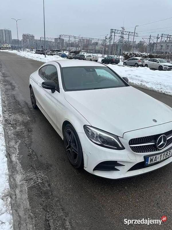 Używany Mercedes A220 2019 Biały Coupe
