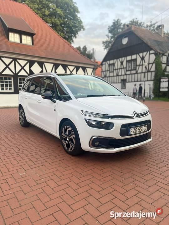 Biały Używany 2020 Citroën C4 SpaceTourer Minivan | 47 900 zł (Uczciwa cena) - Obraz 1/4