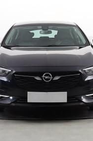 Używany Opel Insignia 165 KM (121 kW) 2019 Niebieski Hatchback