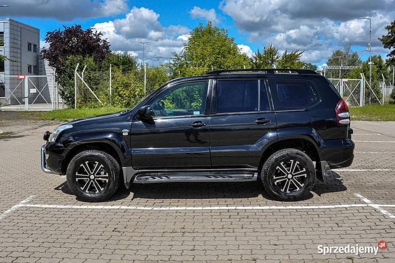 Używany 2007 Toyota Land Cruiser SUV | 39 900 zł - Obraz 1/4