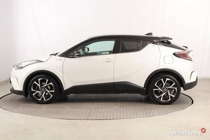 Używany Toyota C-HR 2018 Biały SUV