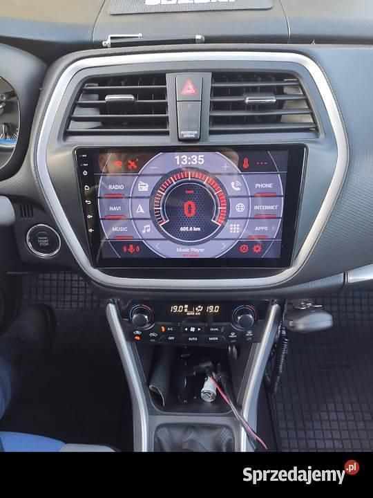 Używany Suzuki SX4 S-Cross 120 KM (88 kW) 2015 Biały SUV