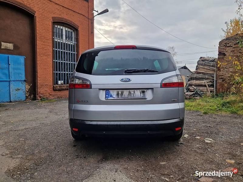 Używany 2007 Ford S-MAX Minivan | 16 000 zł (Uczciwa cena) - Obraz 1/4