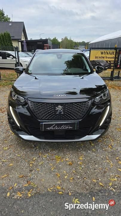 Czarny Używany 2021 Peugeot 2008 Allure SUV | 53 899 zł (Dobra cena) - Obraz 1/4