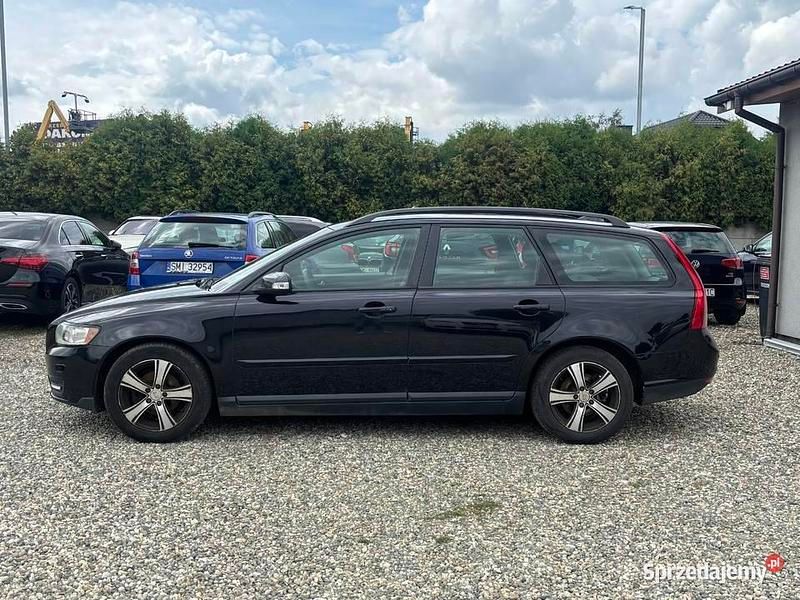 Czarny Używany 2008 Volvo V50 Kombi | 12 990 zł (Uczciwa cena) - Obraz 1/4