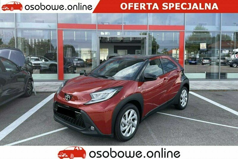 Czerwony Używany 2022 Toyota Aygo x-style Hatchback | 80 200 zł - Obraz 1/4