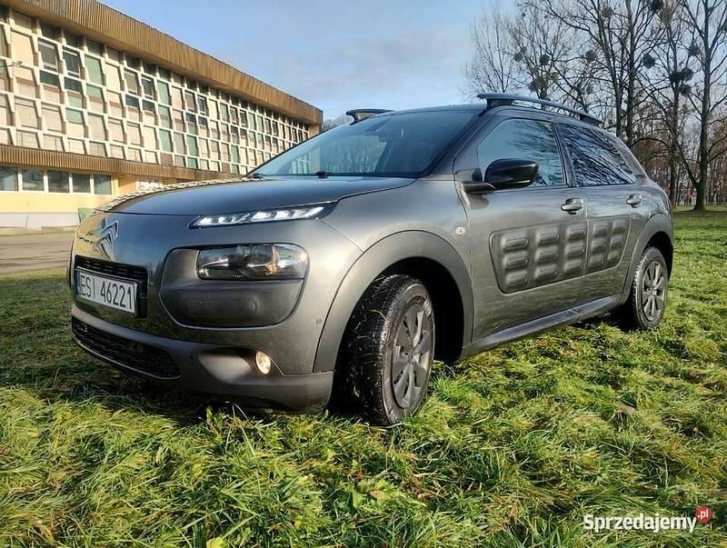 Używany 2016 Citroën C4 Cactus Hatchback | 31 700 zł (Uczciwa cena) - Obraz 1/4