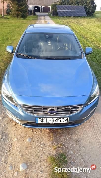 Używany Volvo S60 2015 Niebieski Sedan/Limuzyna