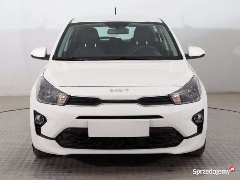 Biały Używany 2021 Kia Rio 2 Hatchback | 46 999 zł (Dobra cena) - Obraz 1/4