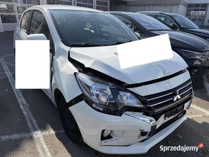 Biały Używany 2021 Mitsubishi Space Star Hatchback | 21 900 zł - Obraz 1/4