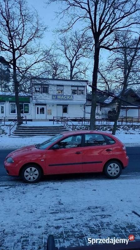 Używany Seat Ibiza 2004 Czerwony Hatchback